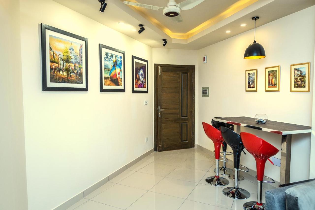 The Millenial Apartments & Suites Bahria Town 라왈핀디 외부 사진