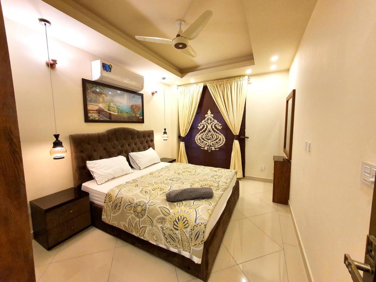 The Millenial Apartments & Suites Bahria Town 라왈핀디 외부 사진