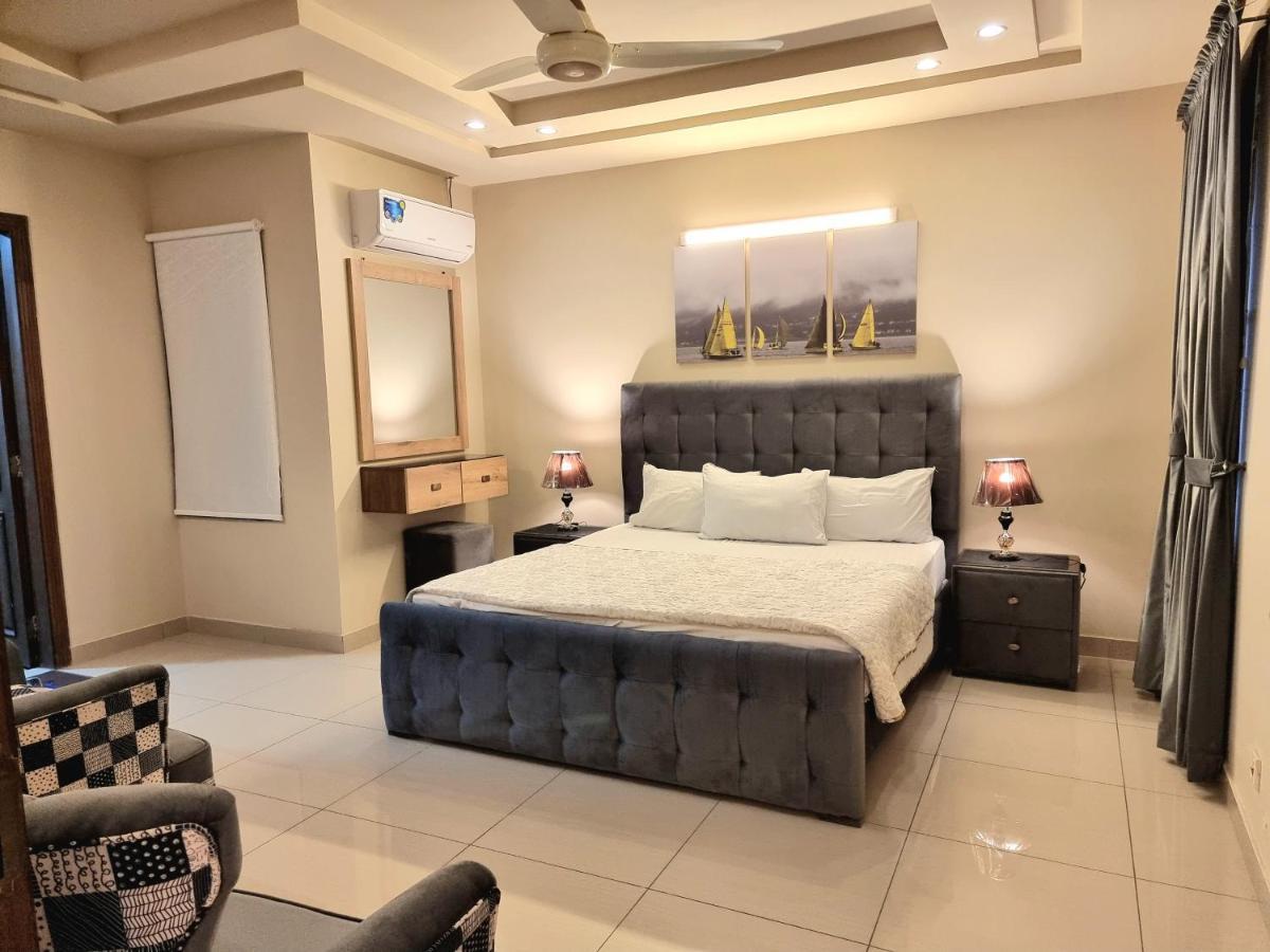 The Millenial Apartments & Suites Bahria Town 라왈핀디 외부 사진