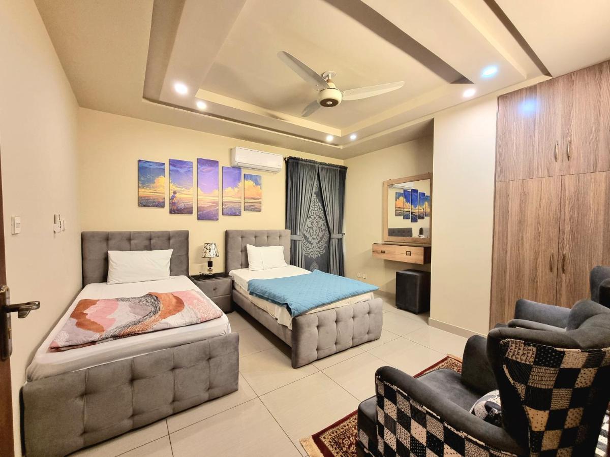 The Millenial Apartments & Suites Bahria Town 라왈핀디 외부 사진