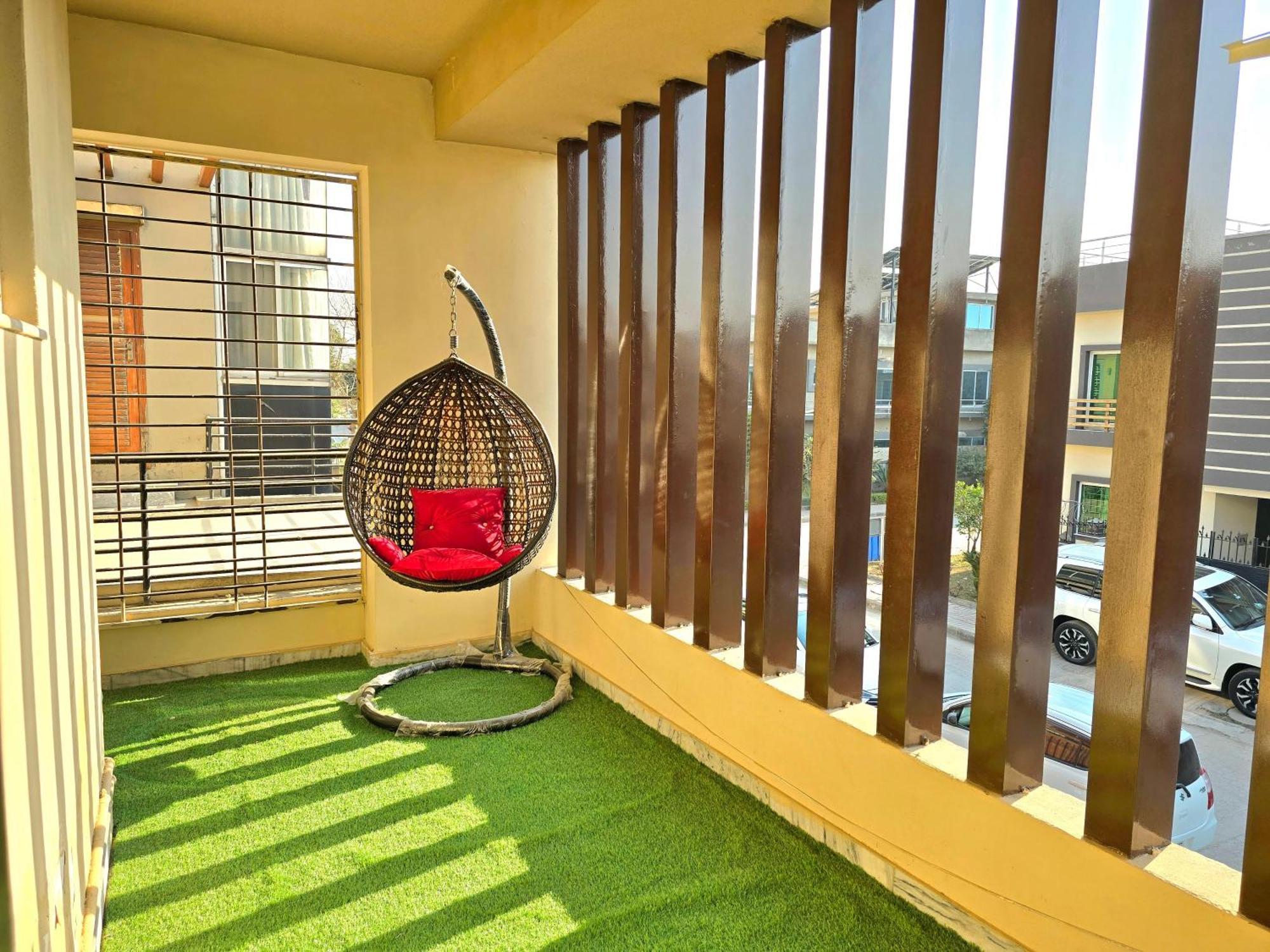 The Millenial Apartments & Suites Bahria Town 라왈핀디 객실 사진